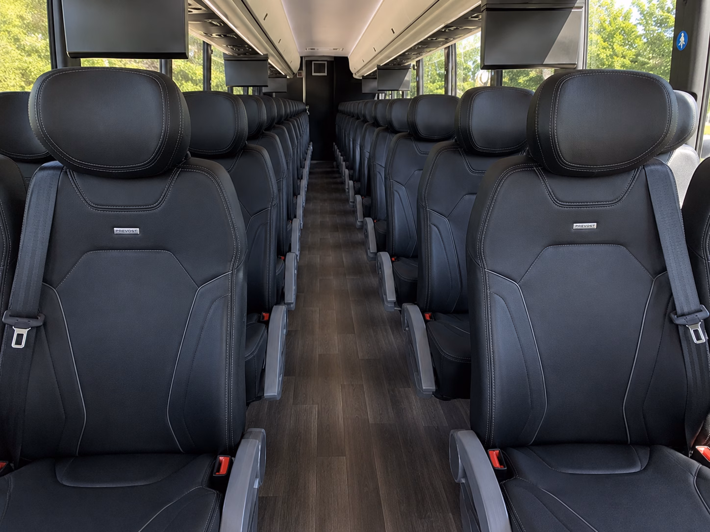 oak airport shuttles for out of town wedding guests
