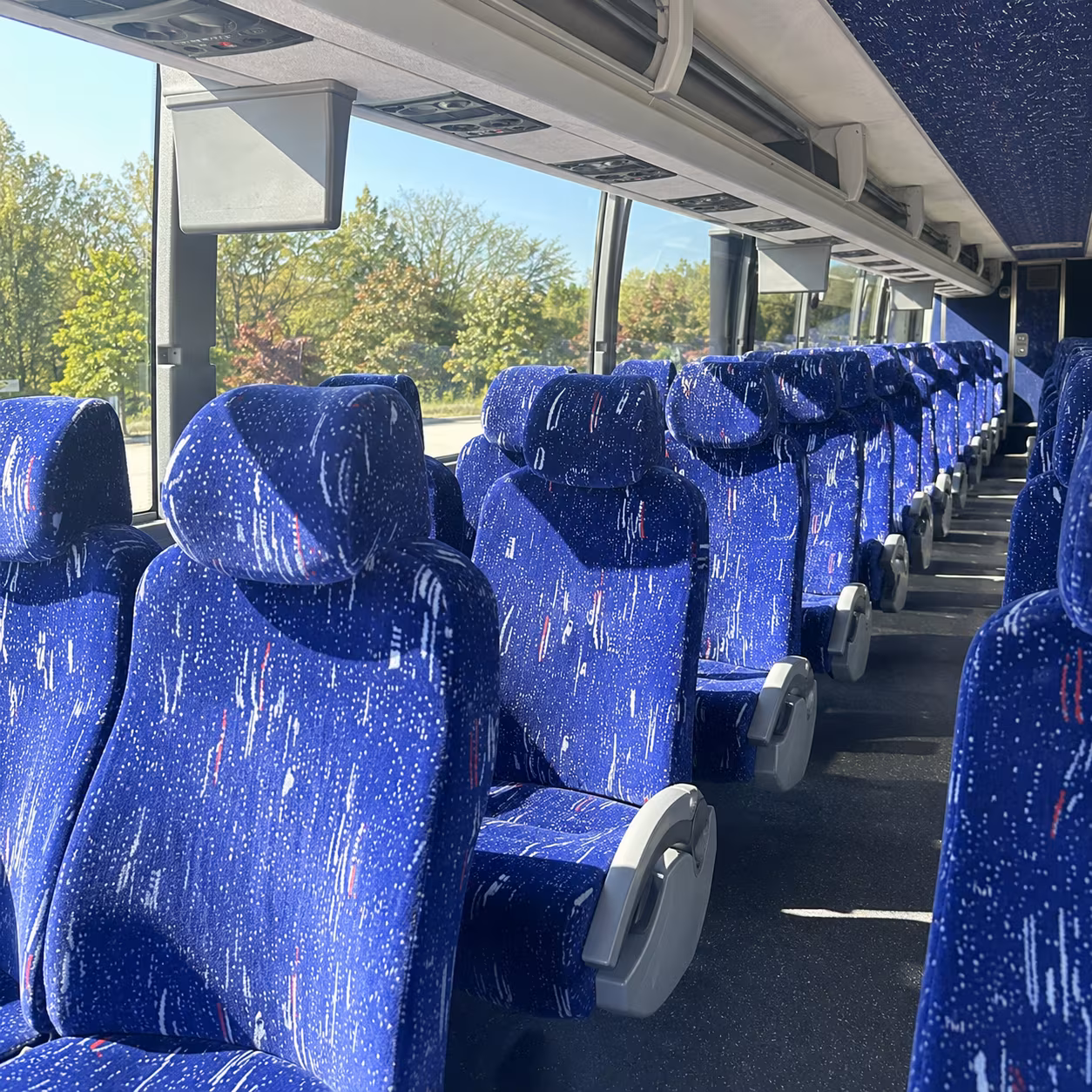 oakland charter bus hero 2