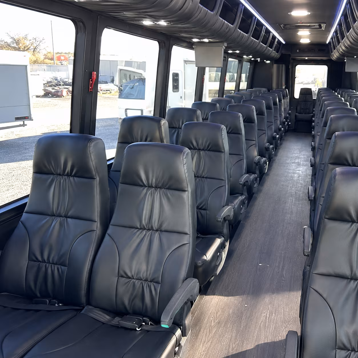 oakland government meeting and conference shuttles